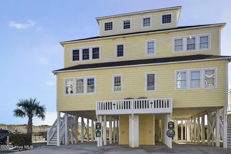 874 Villas Drive North Topsail Beach NC 28460
