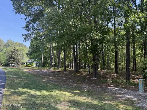 14 Greenwood Drive Hertford NC 27944