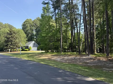 14 Greenwood Drive Hertford NC 27944