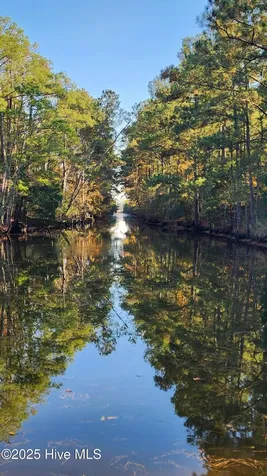 187 Pamlico Parkway Beaufort NC 28516