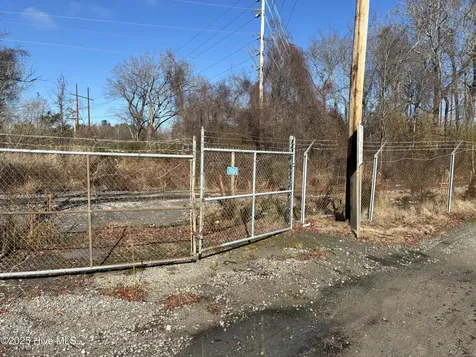 141 Knobbs Creek Drive Elizabeth City NC 27909