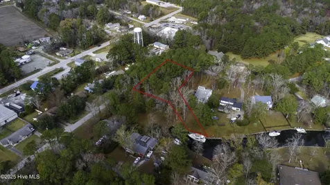 50 Gilgo Road Oriental NC 28571