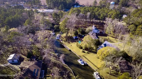 50 Gilgo Road Oriental NC 28571