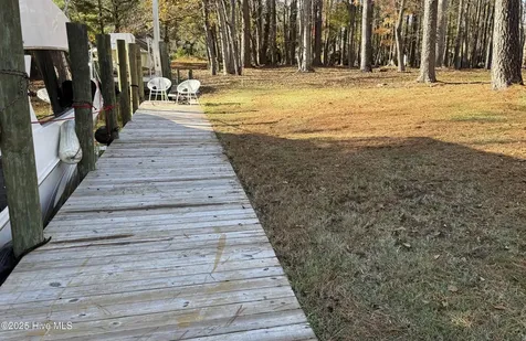 50 Gilgo Road Oriental NC 28571