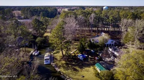 50 Gilgo Road Oriental NC 28571