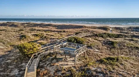 301 Commerce Way Atlantic Beach NC 28512
