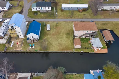 107 Reef Lane Grandy NC 27939