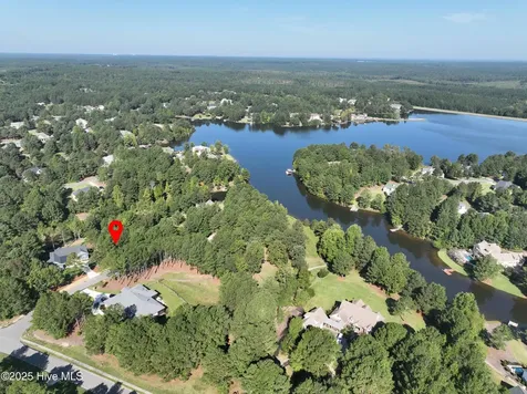 125 Troys Point West End NC 27376