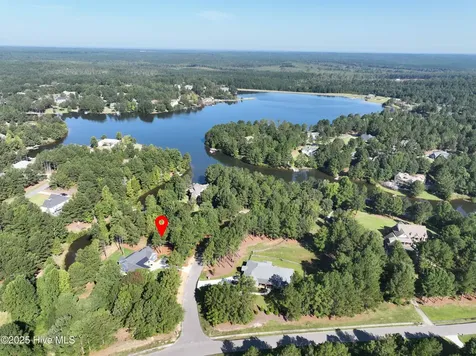 125 Troys Point West End NC 27376