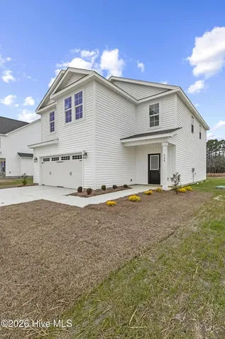 900 Wild Azalea Way Hubert NC 28539