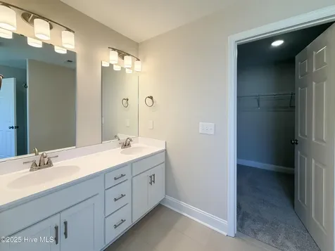 763 Aria Lane Hubert NC 28539