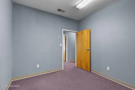 305 Commerce Avenue Morehead City NC 28557