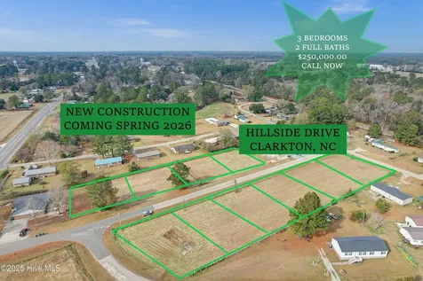 152 Hillside Street Clarkton NC 28433