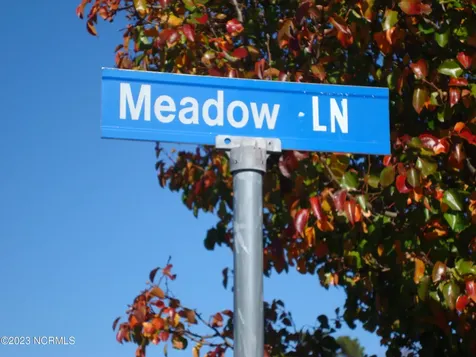 21 Meadow Lane Arapahoe NC 28510