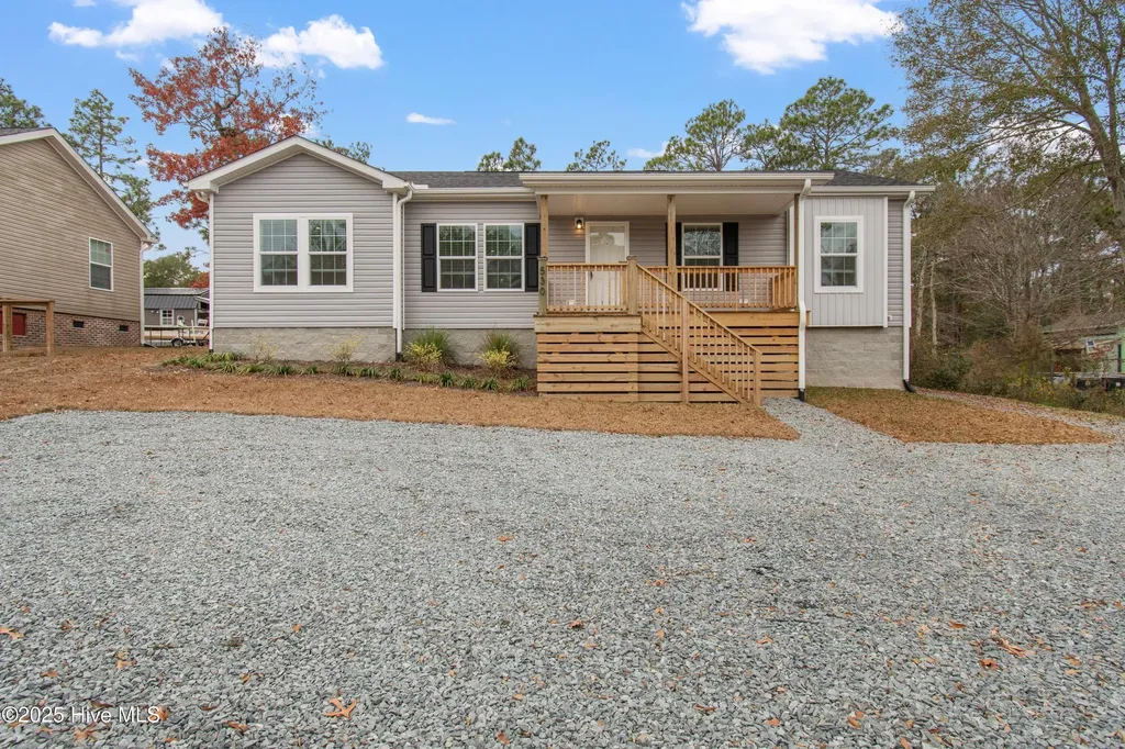530 Sioux Road Southport NC 28461