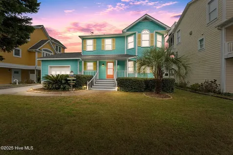 142 Carolina Avenue Holden Beach NC 28462