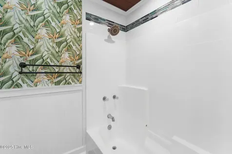 142 Carolina Avenue Holden Beach NC 28462