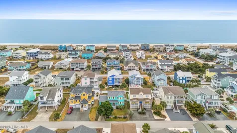 142 Carolina Avenue Holden Beach NC 28462