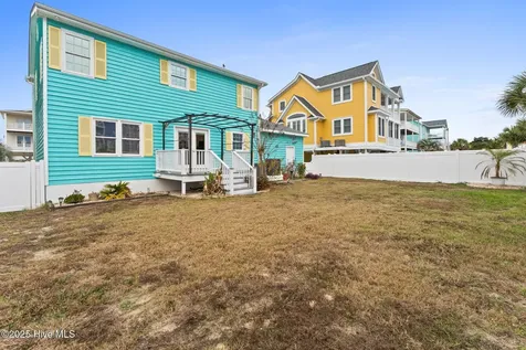 142 Carolina Avenue Holden Beach NC 28462