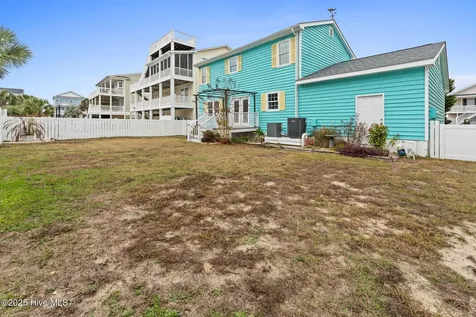 142 Carolina Avenue Holden Beach NC 28462