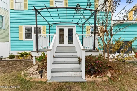 142 Carolina Avenue Holden Beach NC 28462