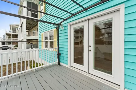 142 Carolina Avenue Holden Beach NC 28462