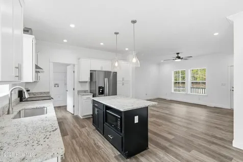 9163 Southern Boulevard SE Winnabow NC 28479