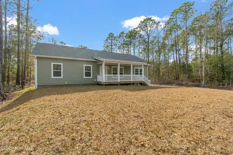 9163 Southern Boulevard SE Winnabow NC 28479