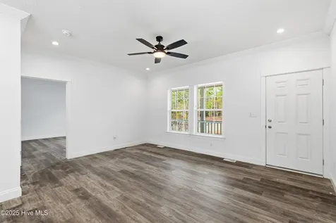 9163 Southern Boulevard SE Winnabow NC 28479