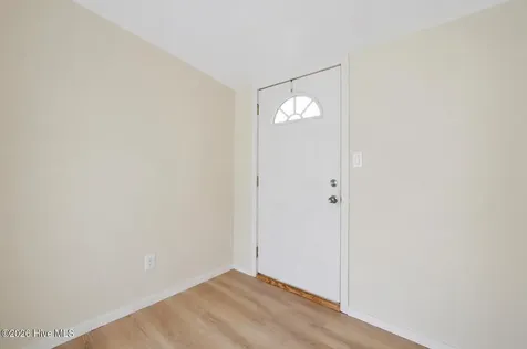 110 Seaview Drive Elizabeth City NC 27909