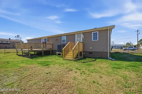 110 Seaview Drive Elizabeth City NC 27909