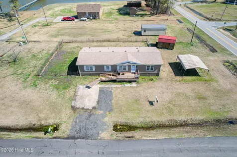 110 Seaview Drive Elizabeth City NC 27909