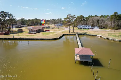 110 Seaview Drive Elizabeth City NC 27909