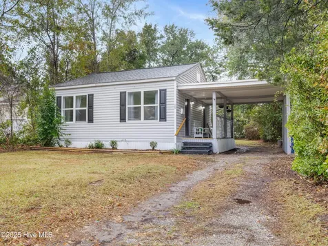 125 Preston Road Jacksonville NC 28540