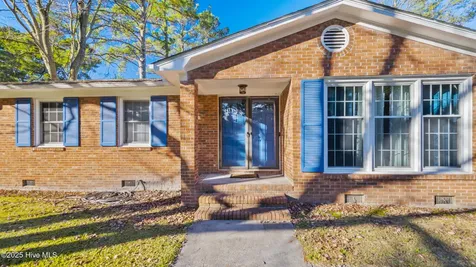 619 Forrest Road Warsaw NC 28398