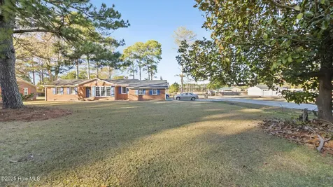 619 Forrest Road Warsaw NC 28398