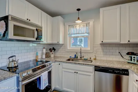 202 Bayview Drive North Topsail Beach NC 28460