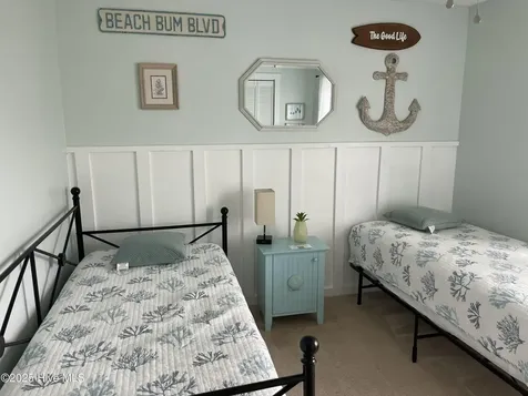 202 Bayview Drive North Topsail Beach NC 28460
