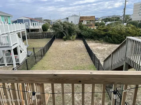202 Bayview Drive North Topsail Beach NC 28460