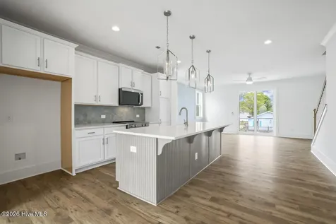503 Greenville Avenue Carolina Beach NC 28428