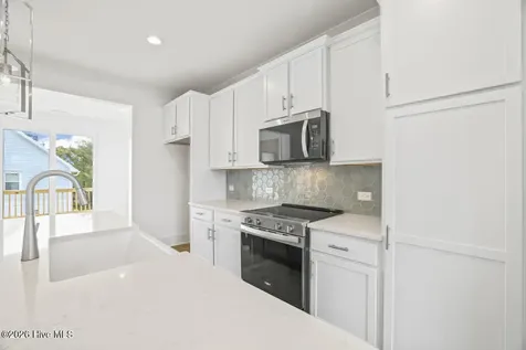 503 Greenville Avenue Carolina Beach NC 28428