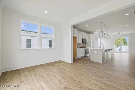 503 Greenville Avenue Carolina Beach NC 28428