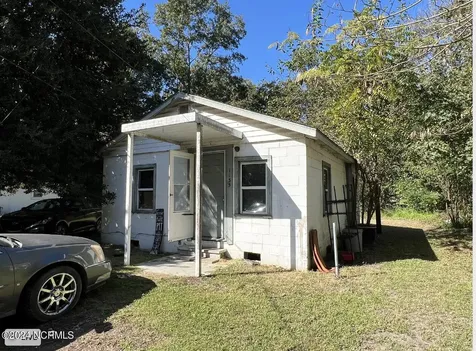 1116 Phillips Street Clinton NC 28328