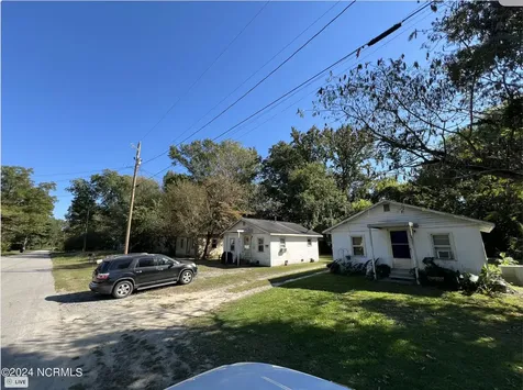 1116 Phillips Street Clinton NC 28328