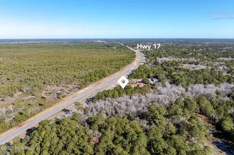 24324 Us Highway 17 Hampstead NC 28443