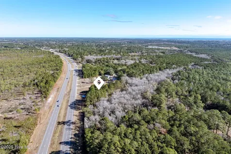 24324 Us Highway 17 Hampstead NC 28443