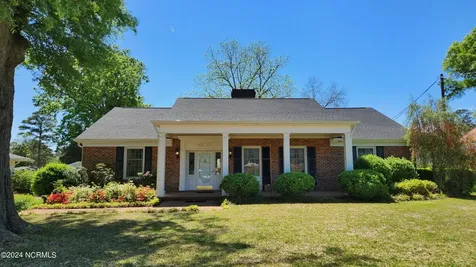 105 Finch Street Clinton NC 28328