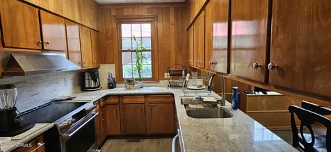 105 Finch Street Clinton NC 28328