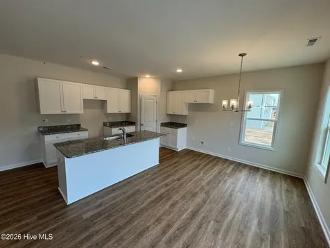 144 Seaford Lane Aberdeen NC 28315