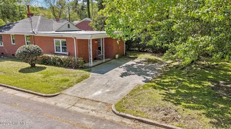 700 S Pine Street Rocky Mount NC 27803
